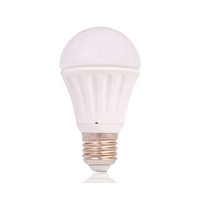 Platinium LED žárovka E27, 5W